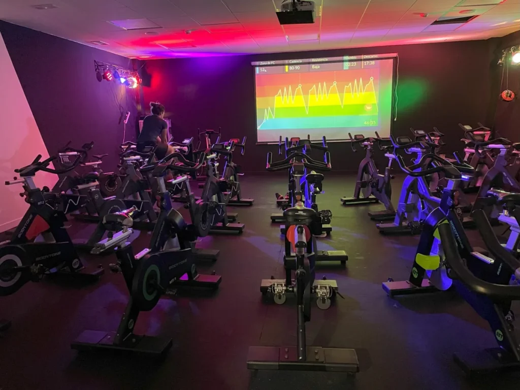 One Fitness: sala de ciclismo de one fitness
